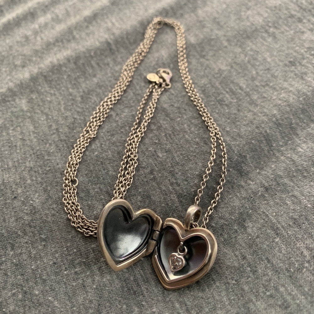 Pandora love locket necklace